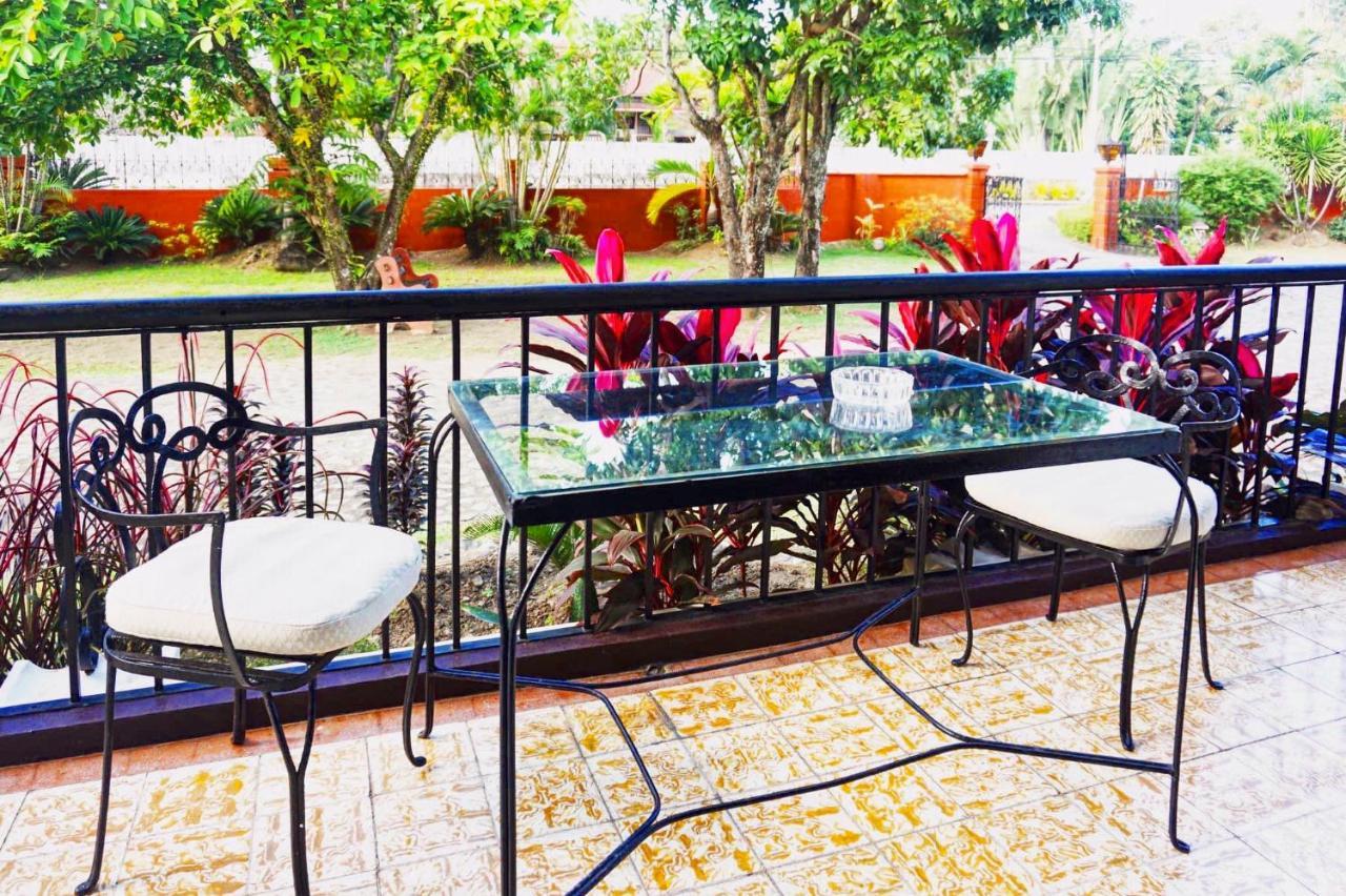 Casa Don Julian Guesthouse Bais Zewnętrze zdjęcie